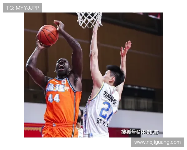 武汉网球队灵活性引发热议球员表现与战术调整成焦点讨论